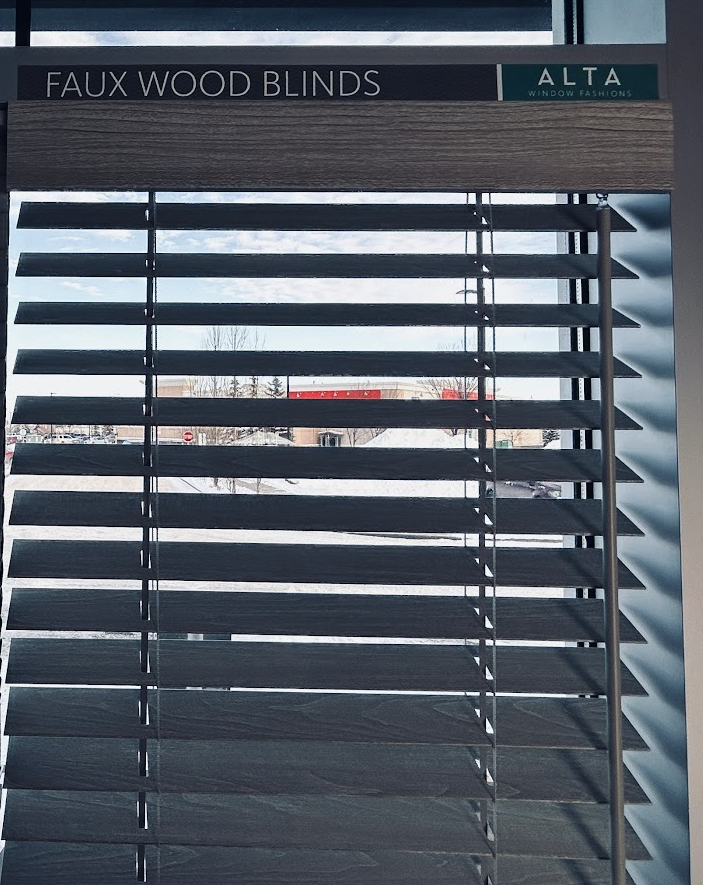Faux wood window blinds